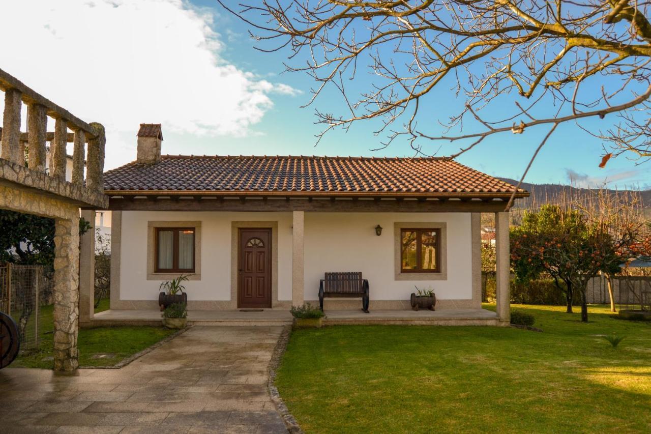 Casinha Do Eido Novo - Alojamento Local Valenca Dış mekan fotoğraf